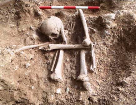 human-osteology_st-johns-well-lane_aug-2013